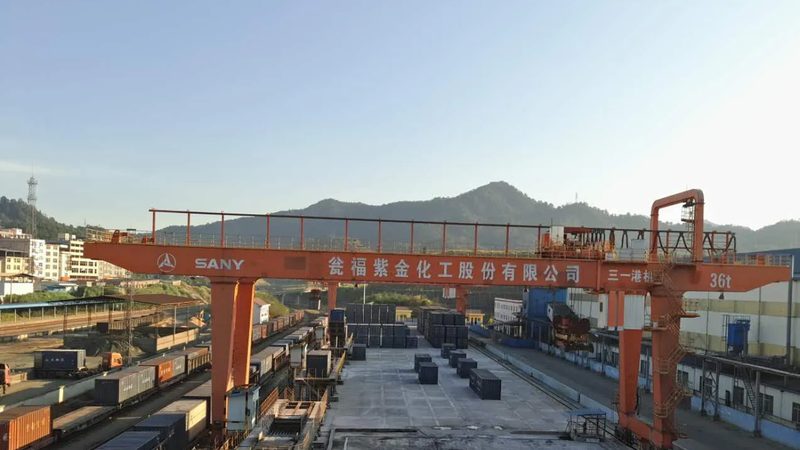 仓库悬臂吊选购：如何避免陷入常见误区